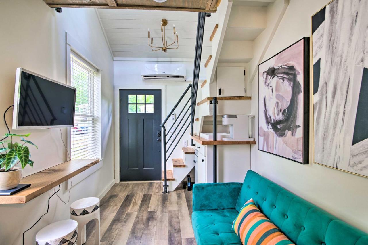 Modern Starkville Tiny Home Near Dining And Msu Zewnętrze zdjęcie